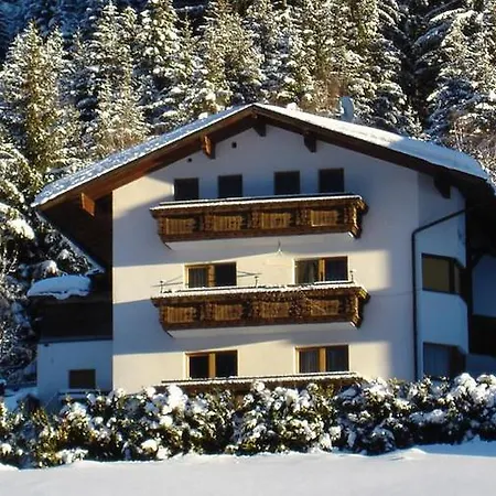 Ursula Maria Appartement *